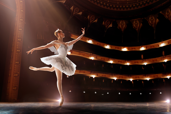 World Ballet Series: Swan Lake Photo