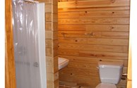 Kottage Full Bath