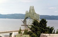 5 miles of Bridge into Washington.