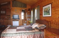 HONEYMOON SUITE