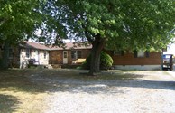 Rustic 3/2 house