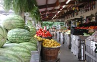Visit the nearby Farmer's markets