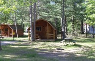 One Room Cabin with A/C and TV!