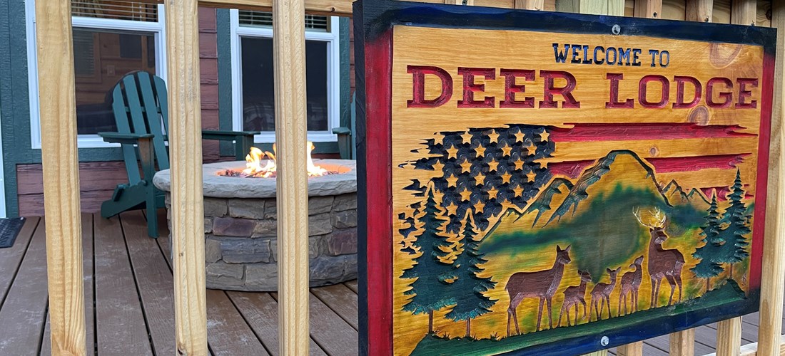 Deer Lodge Sign
