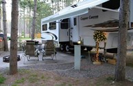Deluxe patio site