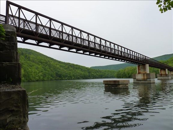Appalachian Trail / James River Foot Bridge