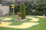 Yellow 9 Hole Mini Golf