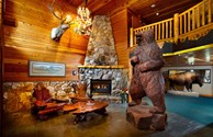 Palmer Gulch Lodge Lobby