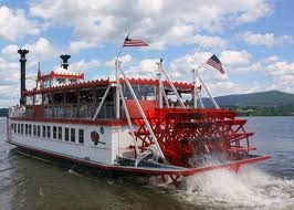 Hyde Park and Hudson River Cruise