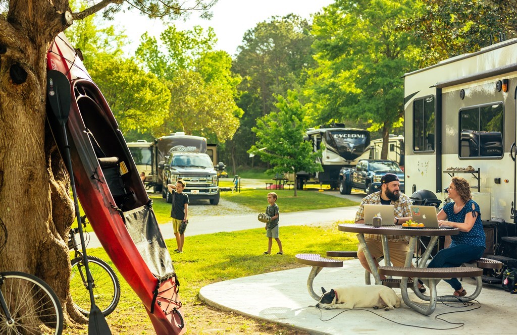 Ultimate Guide to Working Remotely From Your RV