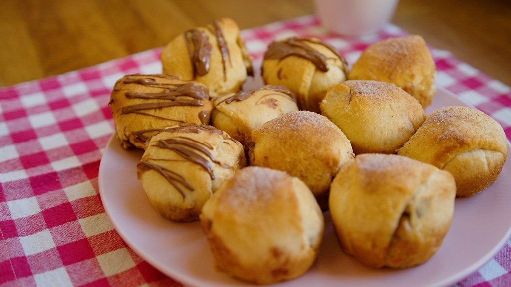 Magic Marshmallow Muffins | Camping Dessert Recipe