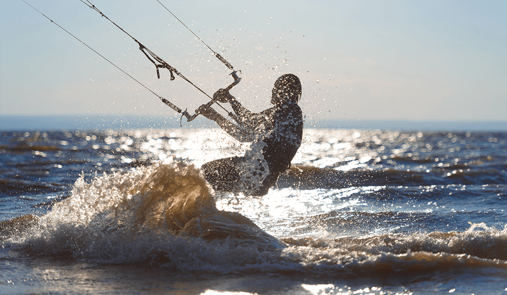 Quick Guide: Kiteboarding in the Outer Banks