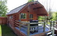 Cottage view from the front