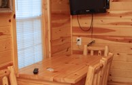 Deluxe Lodge Dining Room