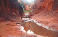 Red Cliffs Hiking