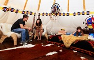 Tipi (shown with Glamour Package)