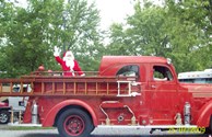 Santa arrives thanks to the Wapak Fire Dept