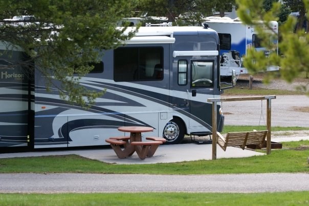 Full hookup camping near me