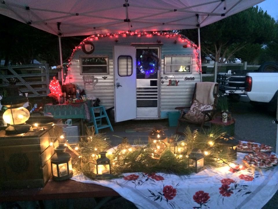 2015 Holiday Campsite Decoration Contest Winner | KOA Camping Blog