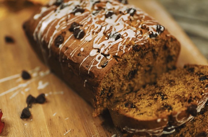 /blog/images/Chocolate-Chip-Pumpkin-Bread.jpg?preset=blogThumbnailCrop