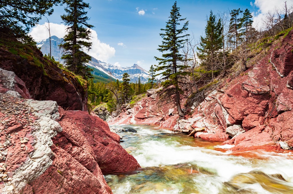 Red Rock creek in motion and canyon