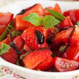 Strawberry Balsamic Salad Image