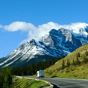 The Beginner’s Guide to RVing – Glossary and Checklists Image