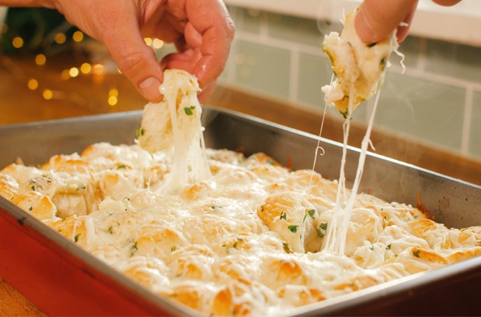 /blog/images/cheesy-bread.jpg?preset=blogThumbnailCrop