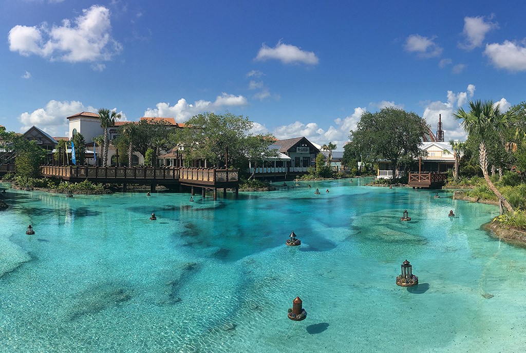A view of the crystal clear water of Disney Springs.