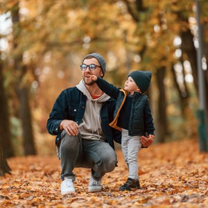 The Best Fall Activities for Toddlers | Autumn Outdoor Activities Image