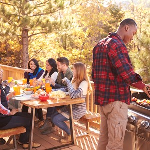 How to Feed Groups When Camping | Camping Meals for Large Groups Image