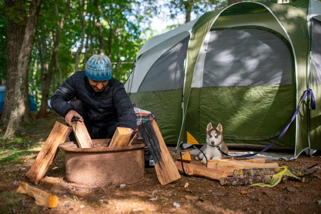 Setting up tents can be frustrating. This is how I set up my