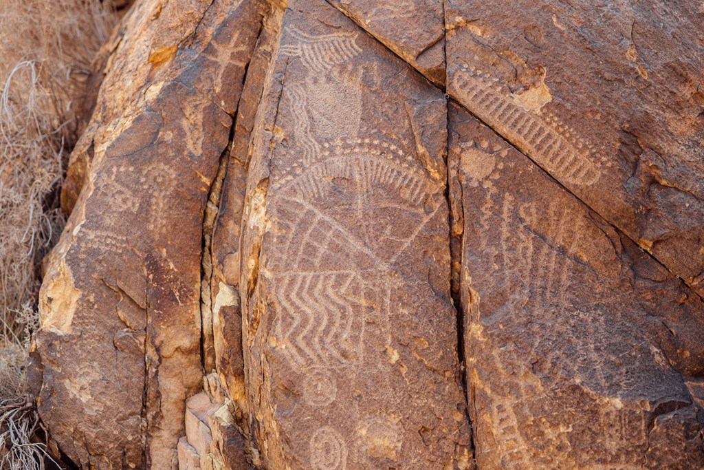 Parowan Gap Petroglyph in Utah