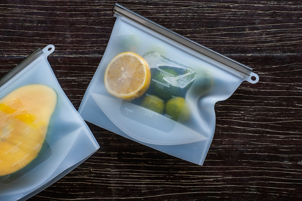 Fruits packed in environmentally safe silicone ziplock bags. 