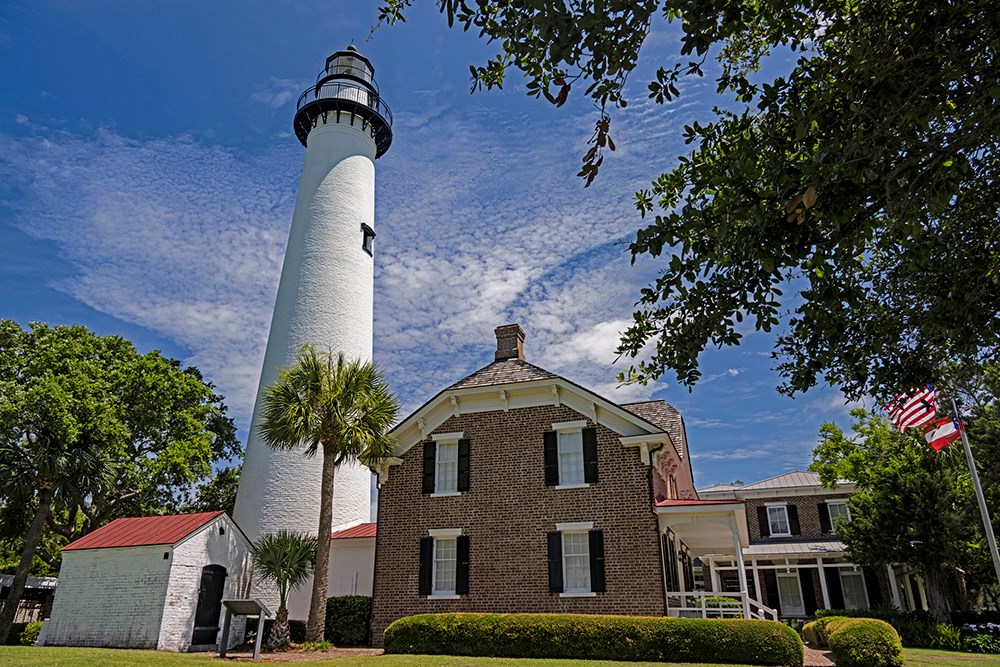 St. Simon Lighthouse with keeper's house.