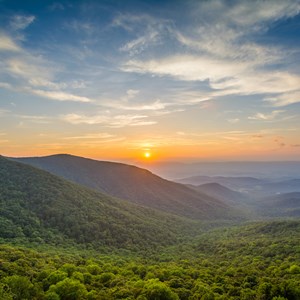 Things To See & Where To Camp Near Shenandoah Valley | Featured Region Image