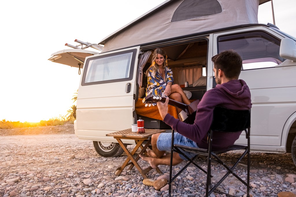 10 Tips For Living the VanLife | How to Start #vanlife | KOA Camping Blog 10 Tips For Living the VanLife | How to Start #vanlife | KOA Camping Blog