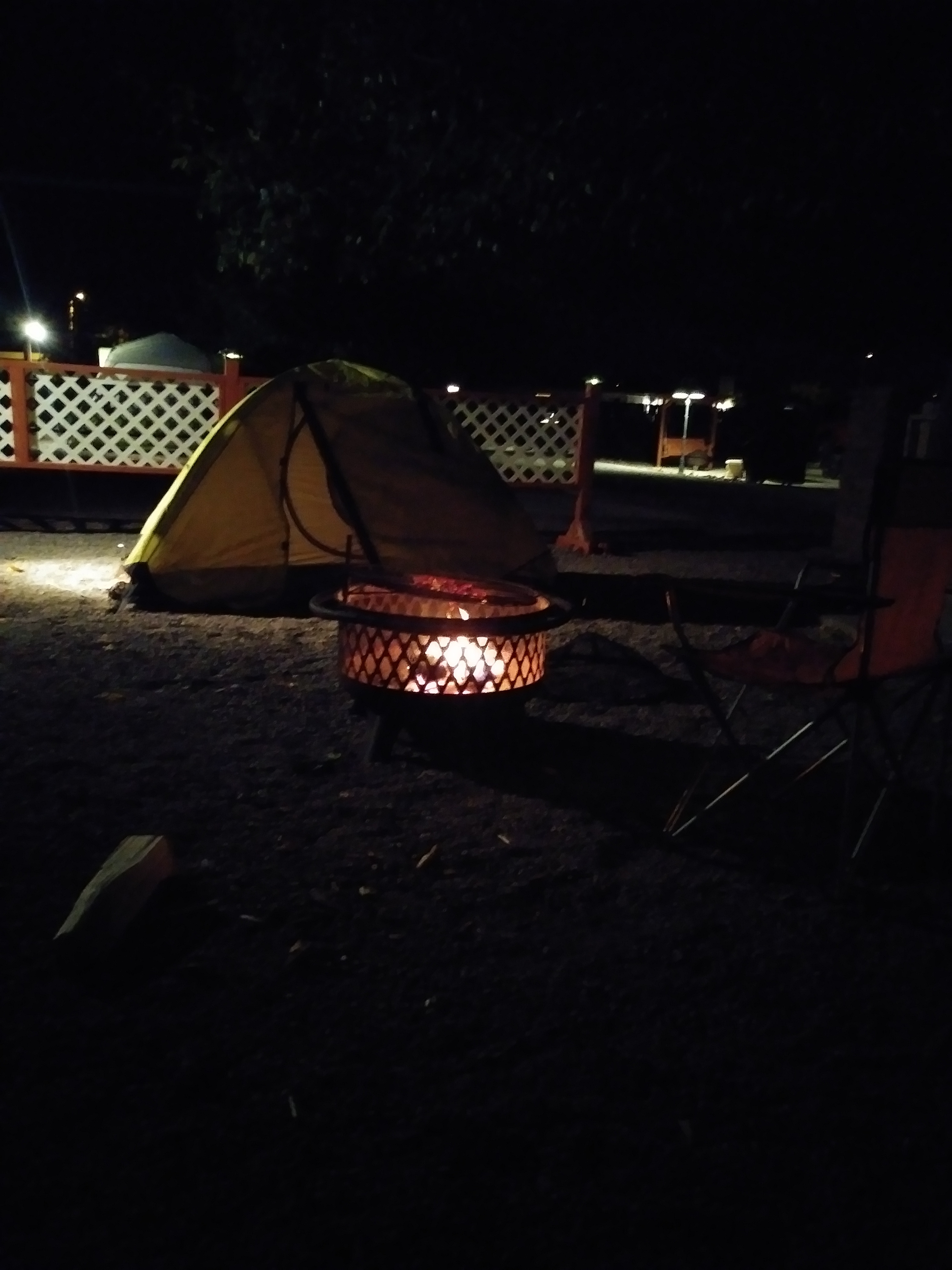 Tent site has 20amp, water and a firepit