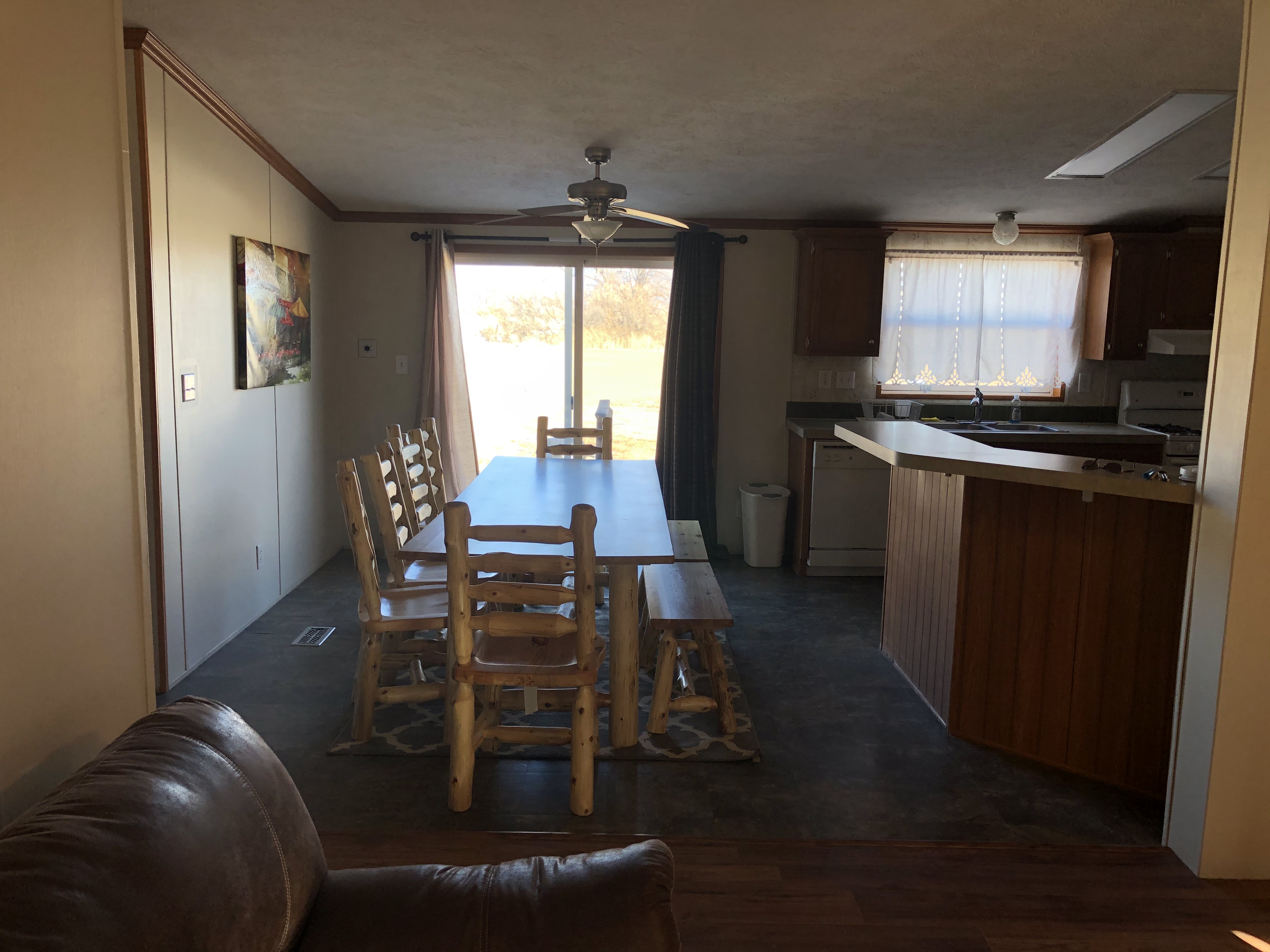 Dining & kitchen in bunkhouse.