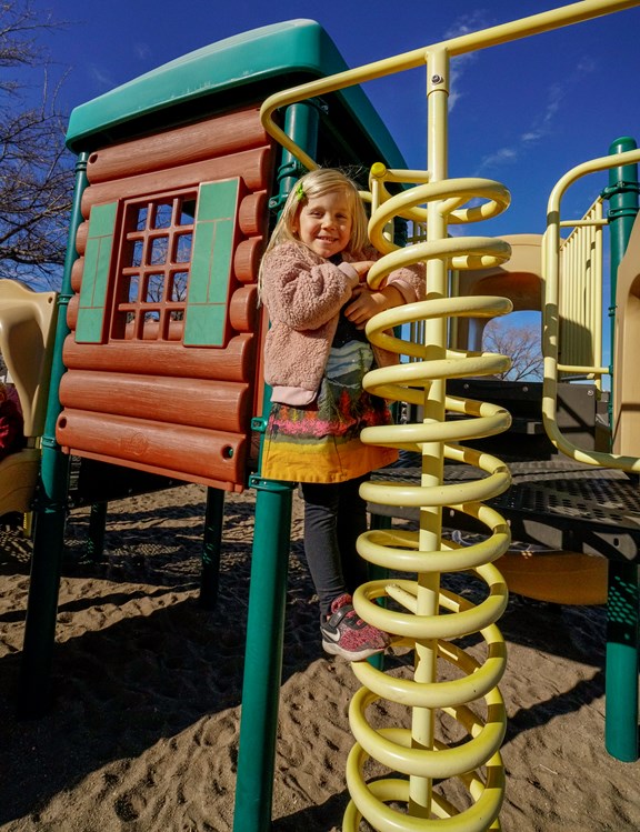 CLOSED - Playground