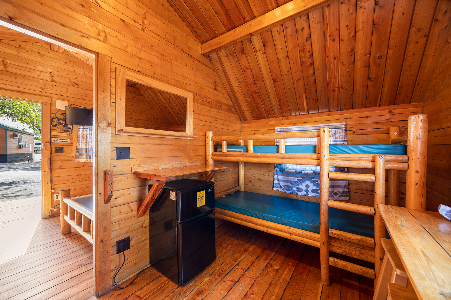 KK06 - Camping Cabin, 2 Room (No Bathroom) – Sleeps 6