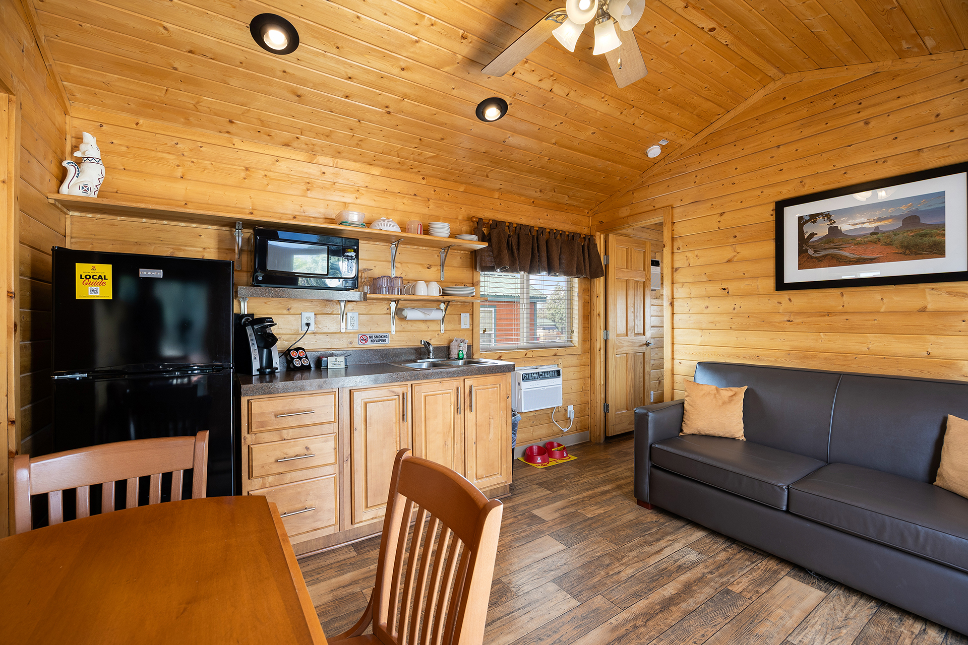 KL04 - Deluxe Cabin, 2 Room with Patio (Full Bath with Tub & Shower) – Sleeps 6