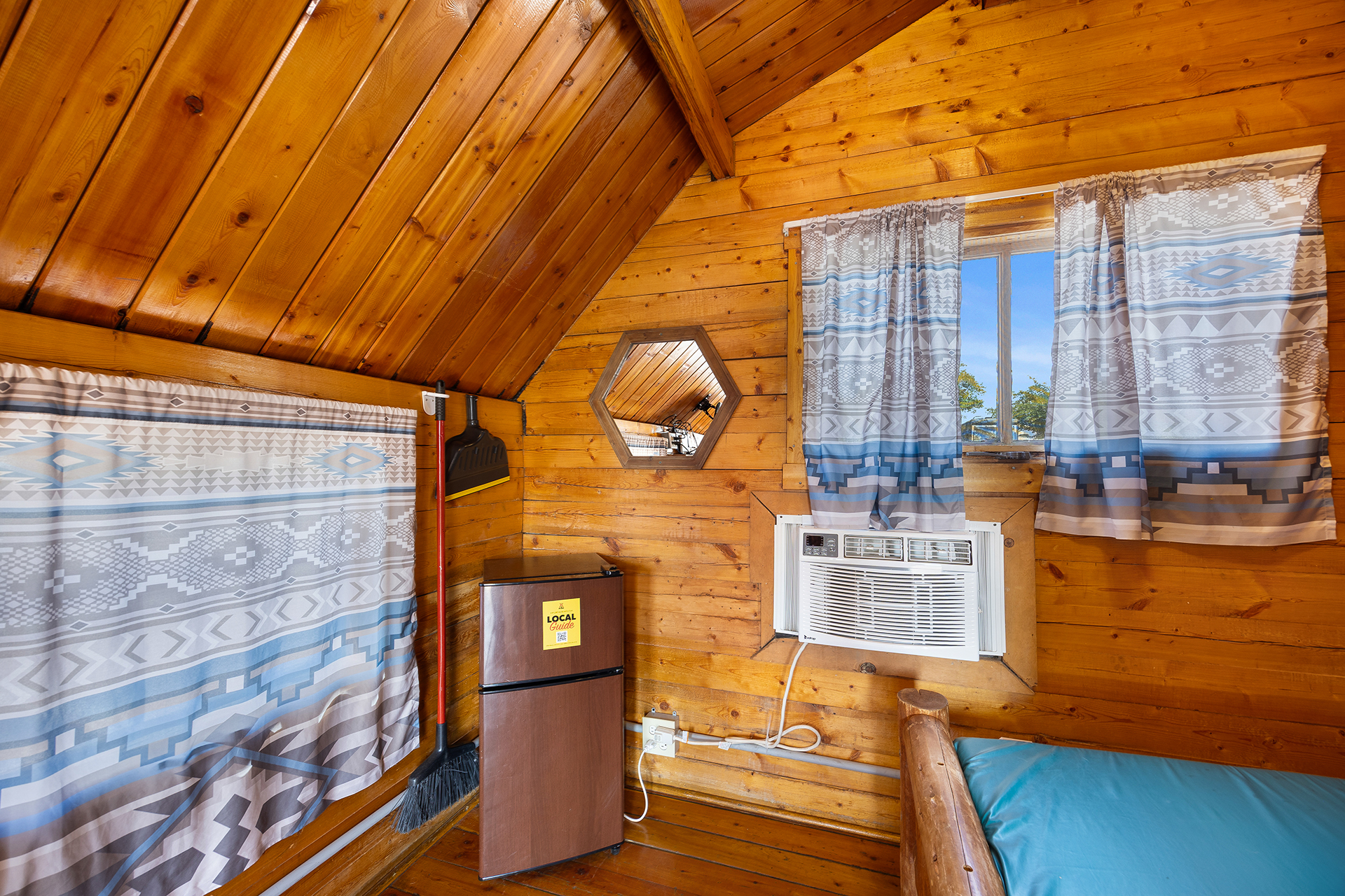 KK01 - Camping Cabin, Studio (No Bathroom) - Sleeps 4