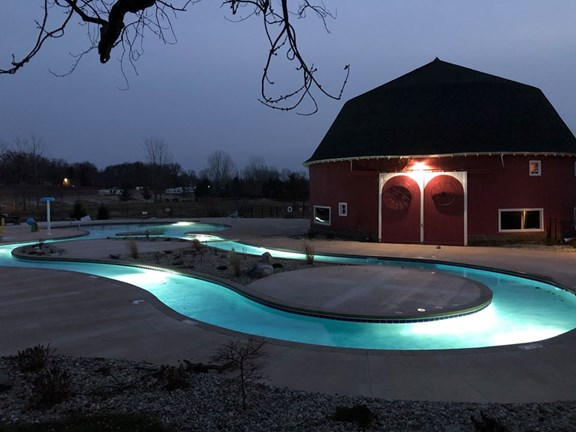 Pool With Lazy River