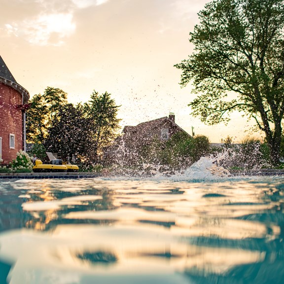 Plan a trip to Howell, Michigan
