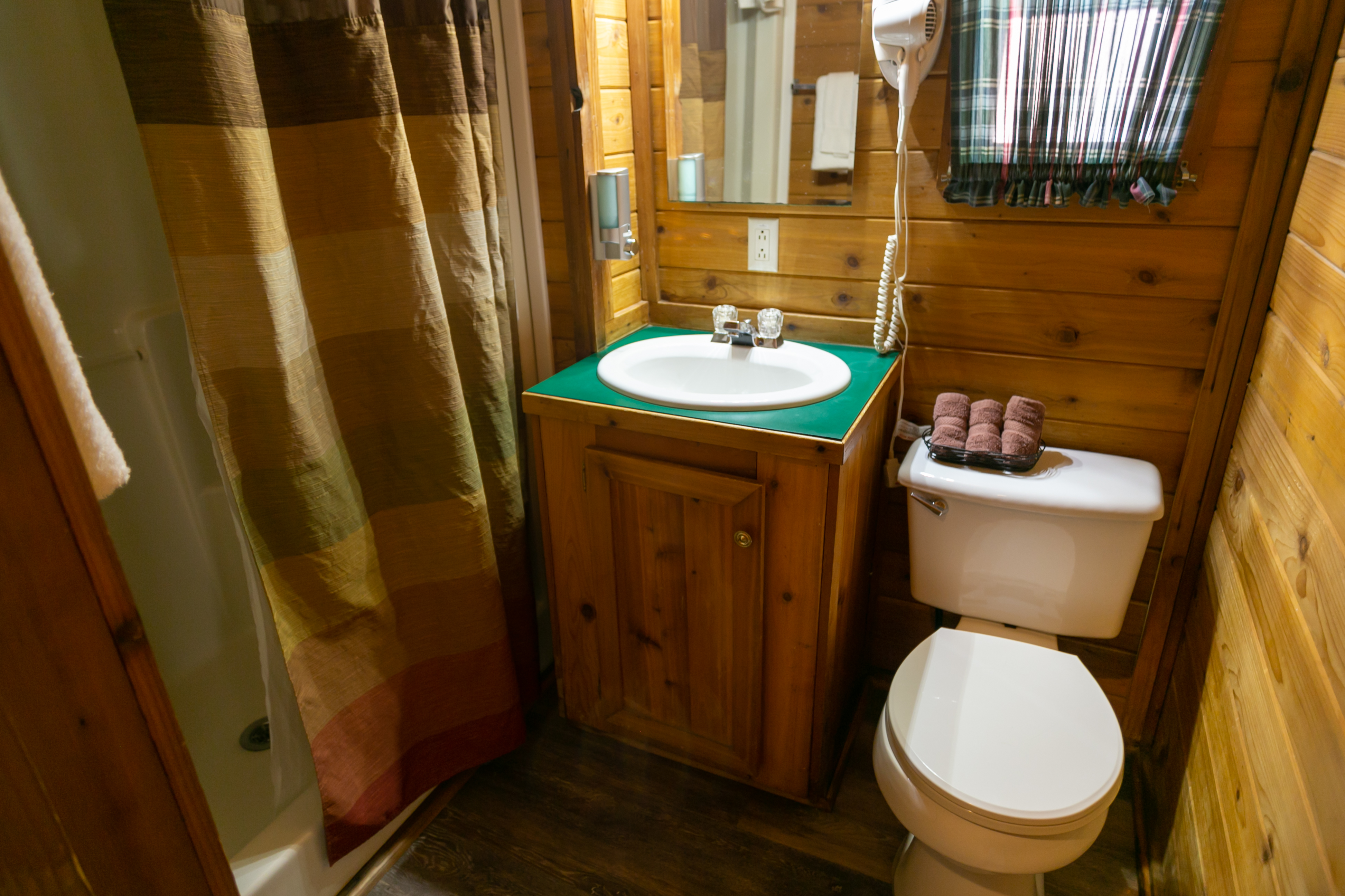 Swannanoa, North Carolina Lodging Asheville East KOA Holiday