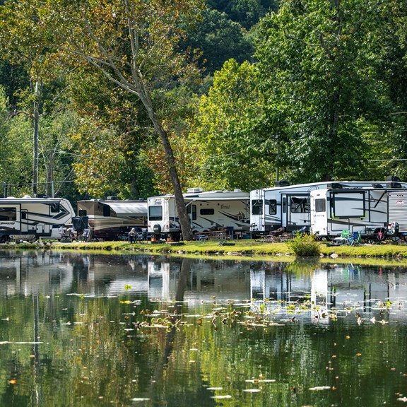 Plan a trip to Slater-Marietta, South Carolina