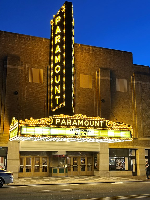 Paramount Arts Center