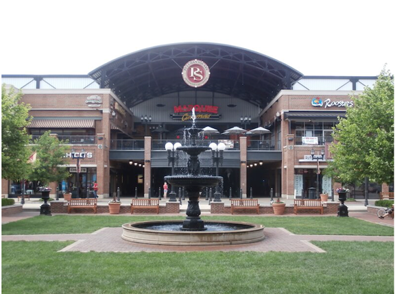 Pullman Square (Shopping & Dining)