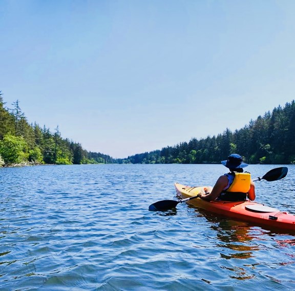 Freshwater Fishing/Kayak rentals at Coffenbury Lake